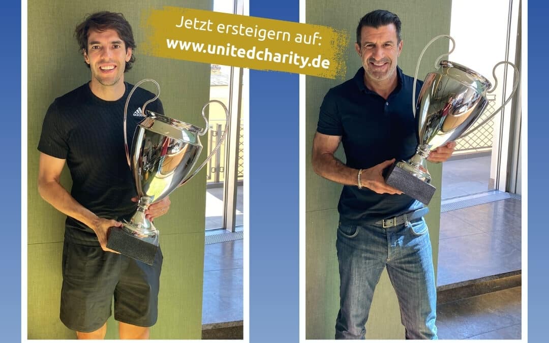 Weltfußballer spenden signierte CL-Pokale